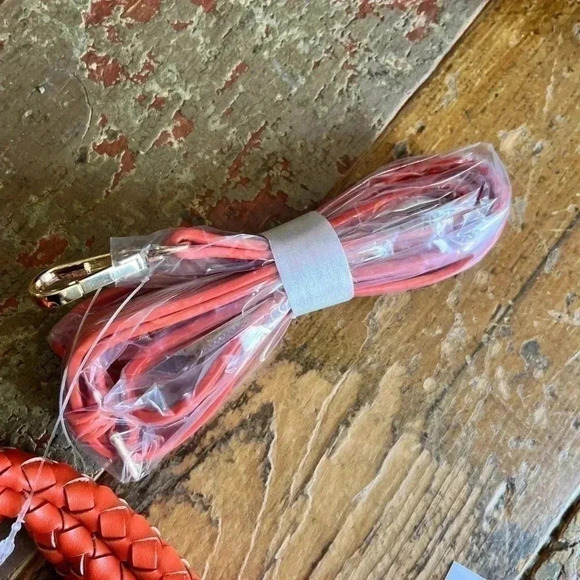 Mini Half moon orange wove bag/crossbody, vegan leather, NWT - Picture 4 of 5